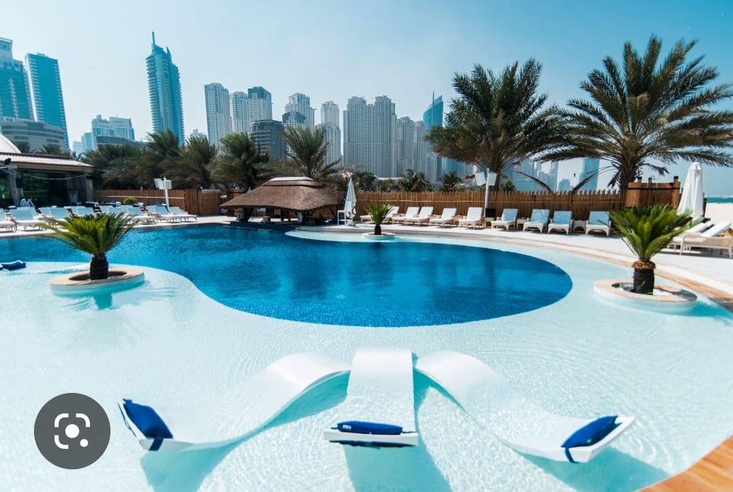 DUBAI - Beach club in vendita